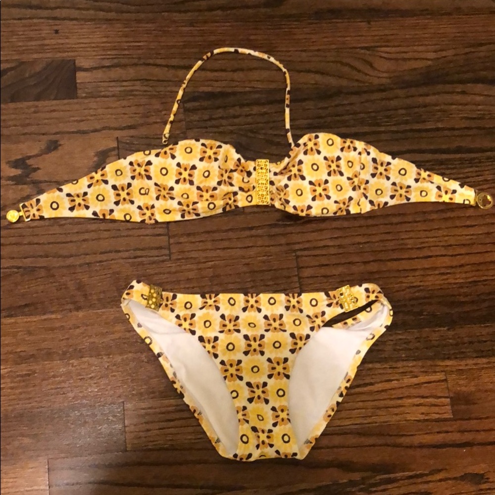 Victoria’s Secret Bikini
